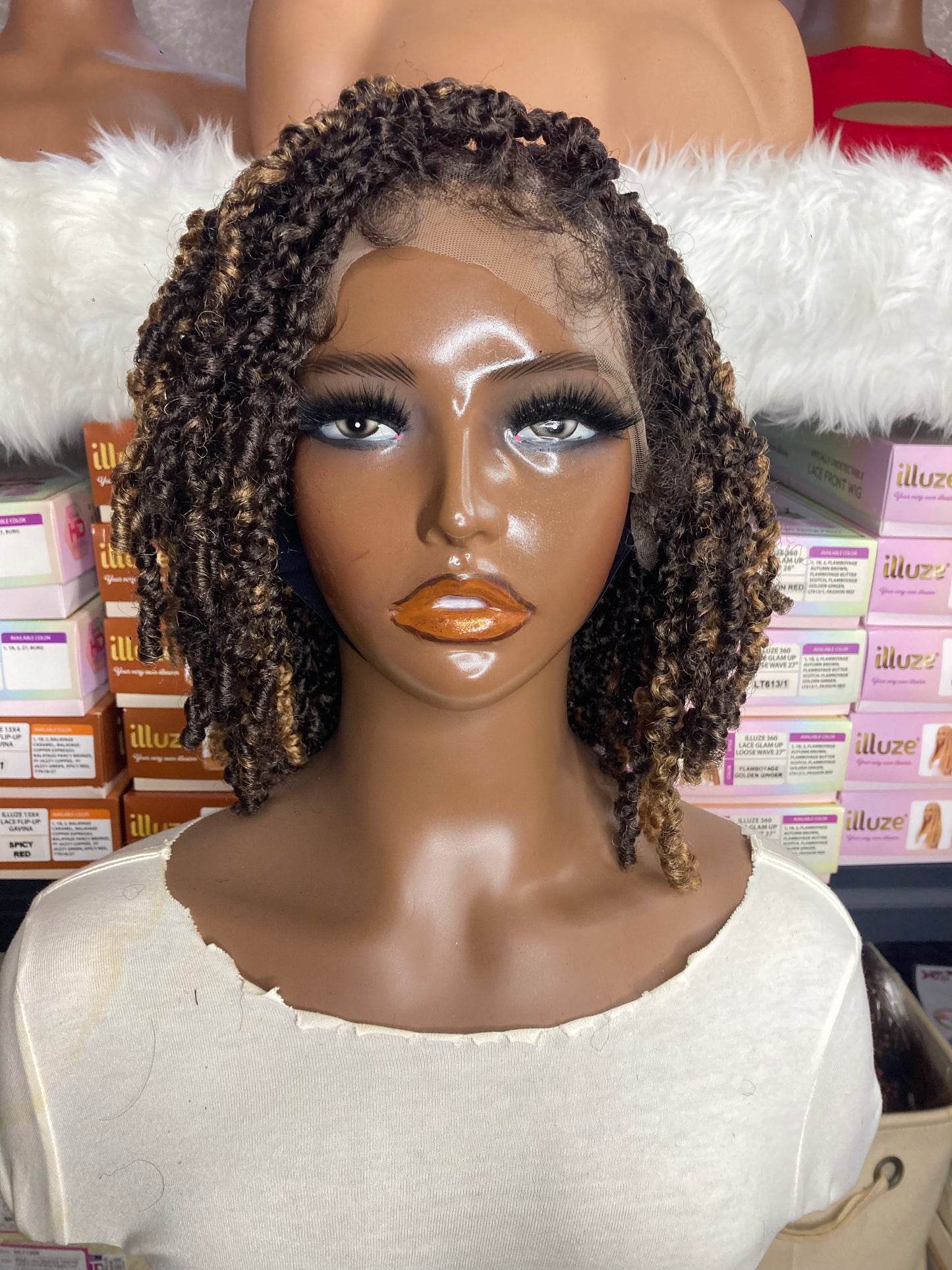 MAGIC LACE BRAID WIG - YANKY TWIST 12"